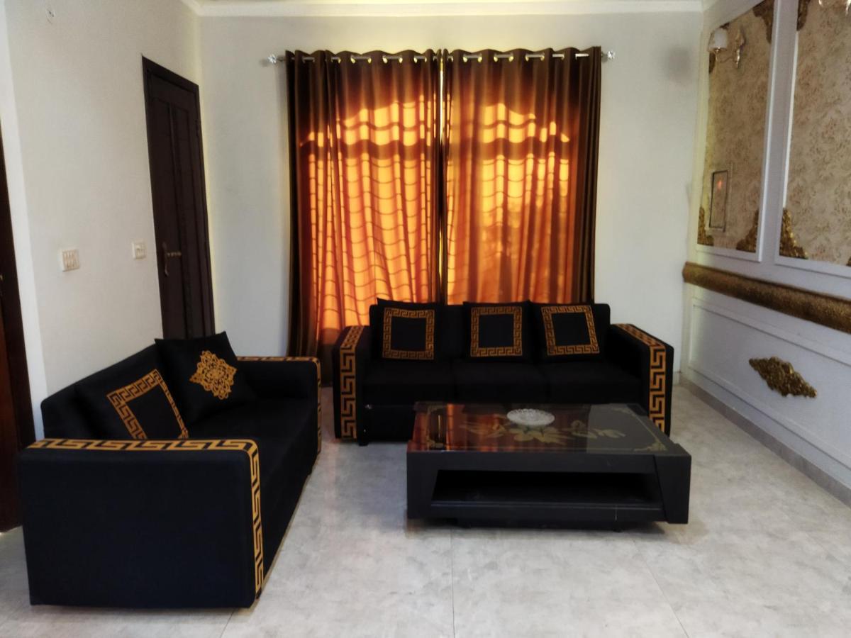 Furnished Private Ground Floor - Pasha House Apartamento Lahore Exterior foto