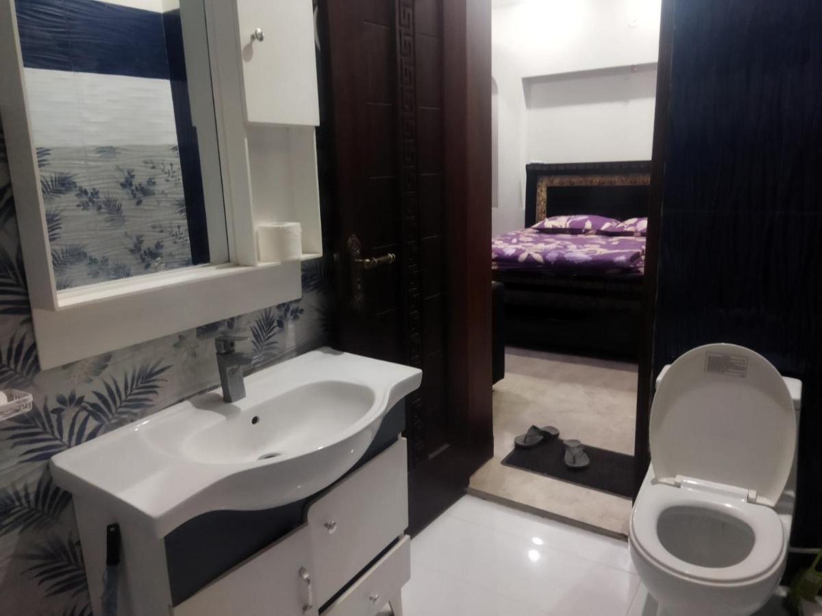 Furnished Private Ground Floor - Pasha House Apartamento Lahore Exterior foto